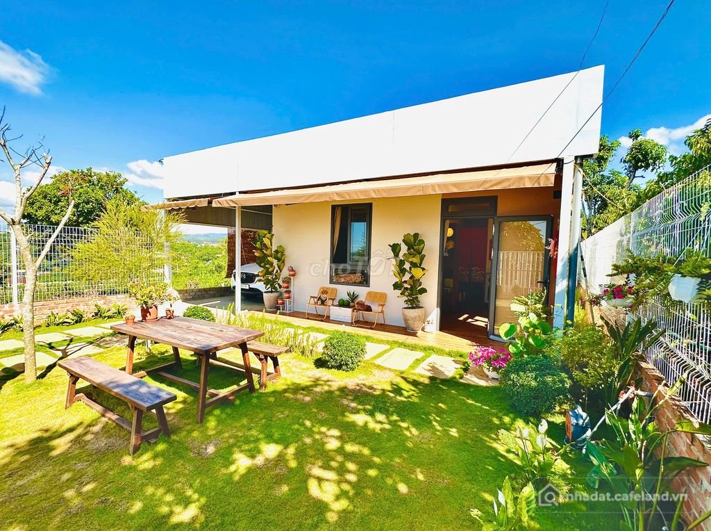 Biệt thự:  Nhà Vườn Nghỉ Dưỡng View Cực Chill vùng ven ĐL giá chỉ 2 tỷ 250