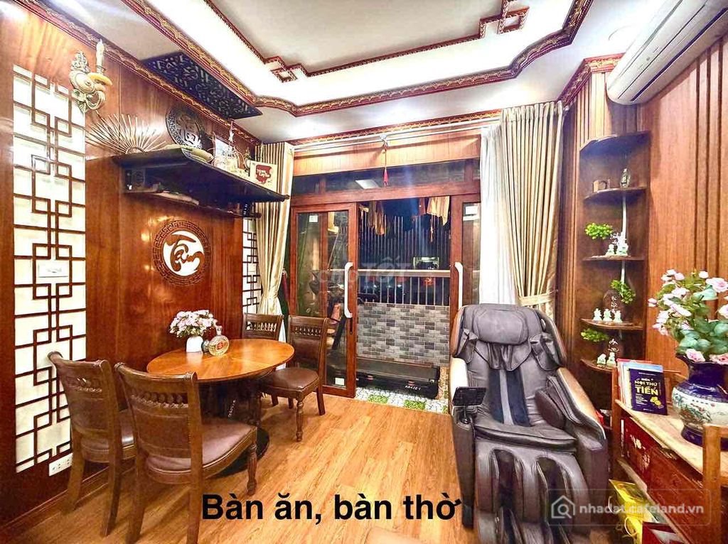 Bán căn hộ chung cư: Chính chủ bán căn hộ chung cư 183 Hoàng Văn Thái, Thanh Xuâ