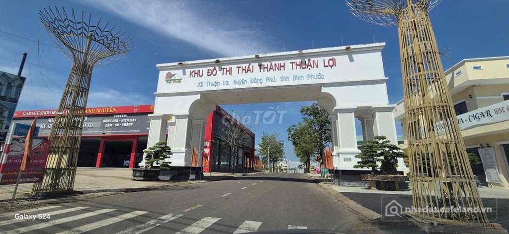Nhà phố: cho thuê nhà 1 trệt 1 lầu khu dân cư cao cấp Thái Thành Thuận Lợi
