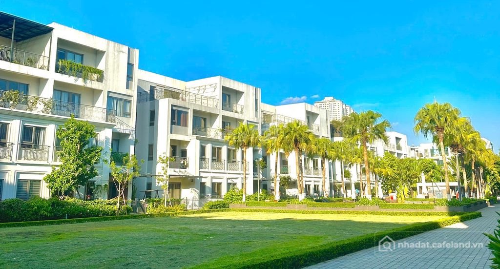 Bán nhà riêng: Bán biệt thự Hà Nội, 200m2, 4 tầng tại KĐT The Manor Central Park