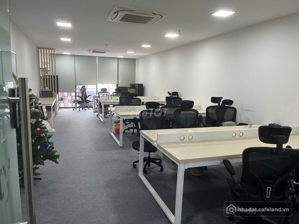 Mặt bằng: Cho thuê Sàn Văn Phòng Ngay Monarchy, Cầu Rồng, Gần Sông Giá rẻ