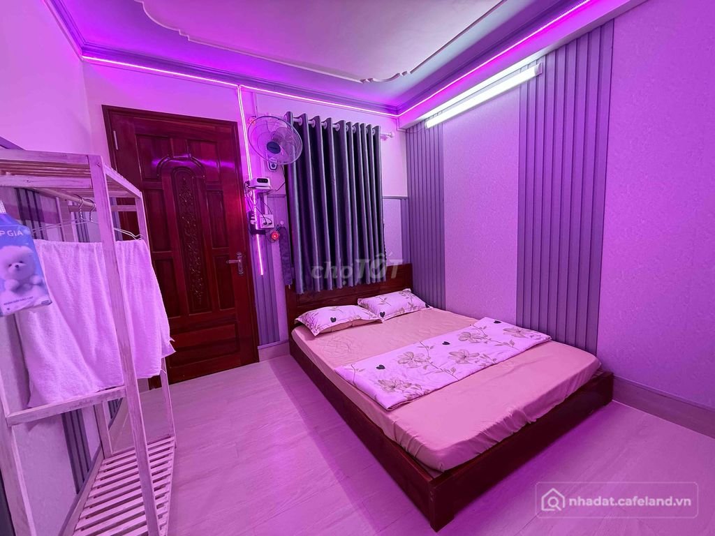 Phòng trọ: mini House Full Nội Thất Ninh Kiều có máy Chiếu, Phim 4k....Karaoke