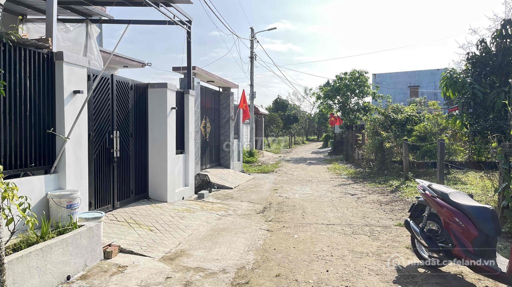 Bán đất thổ cư: Đất siêu đẹp hai lô liền kề hợp xây biệt thự nhà vườn