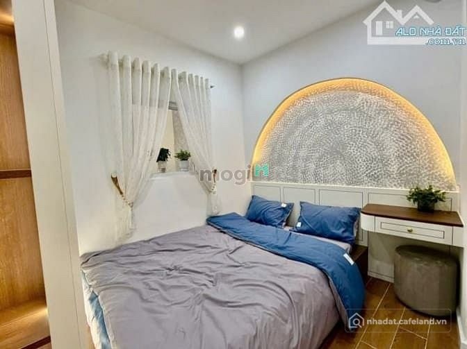 Bán nhà riêng: Bán nhà HXH nhựa 5m 644/ Ba Tháng Hai, P14, Q10.