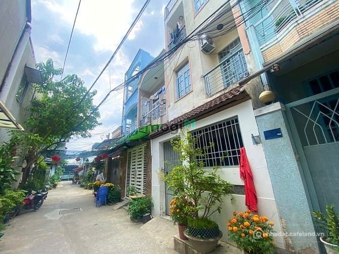 Bán nhà riêng: Bán nhà 3 tầng - hẻm oto Tân Thới Nhất - Gần cầu Tham Lương - 5,8