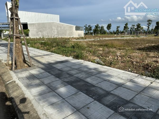 Bán đất thổ cư:  GIÁ ĐẦU TƯ  Đất Nền HUD Phú Mỹ 125m² Đường 12m - Giá 1.85 Tỷ 