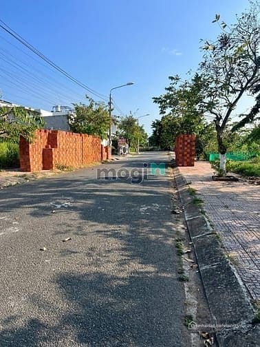 Bán đất nền dự án: Tái định cư đại phước 7x20 view công viên không lỗi sổ riêng