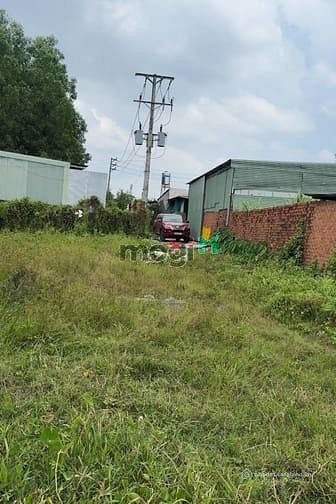 Bán đất thổ cư: Chính chủ gửi bán lô đất 3 mặt tiền đường oto khu dân cư hiện hữ