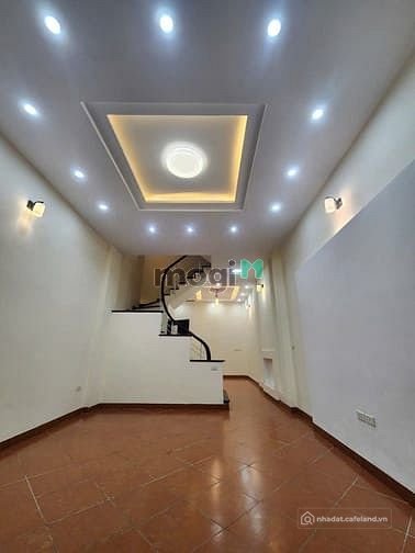 Bán nhà riêng: Nhà 5T đẹp ngõ La Thành - Hào Nam ngõ 2,5m, cách ôtô tránh 80m sá