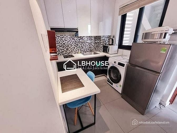 Nhà hàng - Khách sạn: cho thuê gấp căn 1 phòng ngủ như hình tại Thảo Điền-quận 2