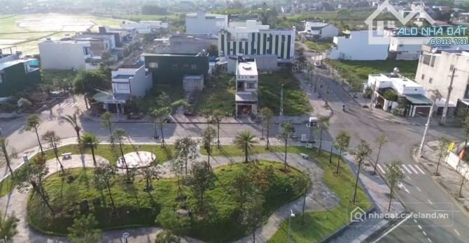 Bán đất thổ cư: Lô góc 2 mặt tiền khu dân cư Thạch Bích Sơn tịnh Quảng Ngãi