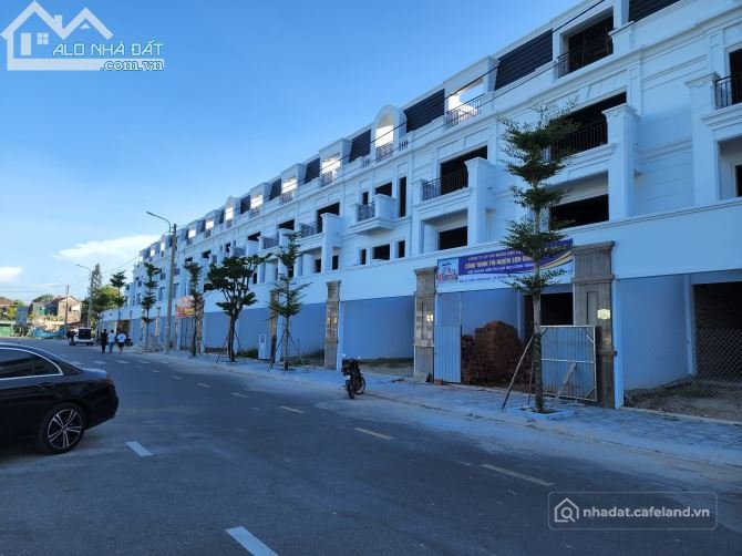 Bán nhà riêng: CẦN SANG NHƯỢNG SHOPHOUSE DỰ ÁN FIDEL CENTRAL PARK