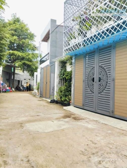 Bán đất thổ cư: Lô 2 mặt tiền TC 6*17m,Hẻm 22 Lương Thế Vinh,gần Eco Palace,gần