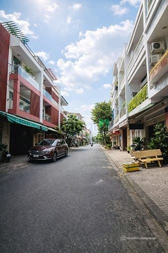 Bán nhà riêng: Siêu Phẩm Nhà mặt tiền đẹp Bế Văn Đàn – trung tâm khu VIP Bàu Cát