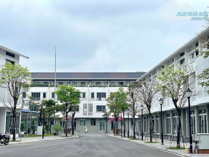 Bán biệt thự: HÀNG HIẾM BÁN LỖ VIEW CÔNG VIÊN HƯỚNG NAM 1 CĂN DUY NHẤT ECOGARDEN