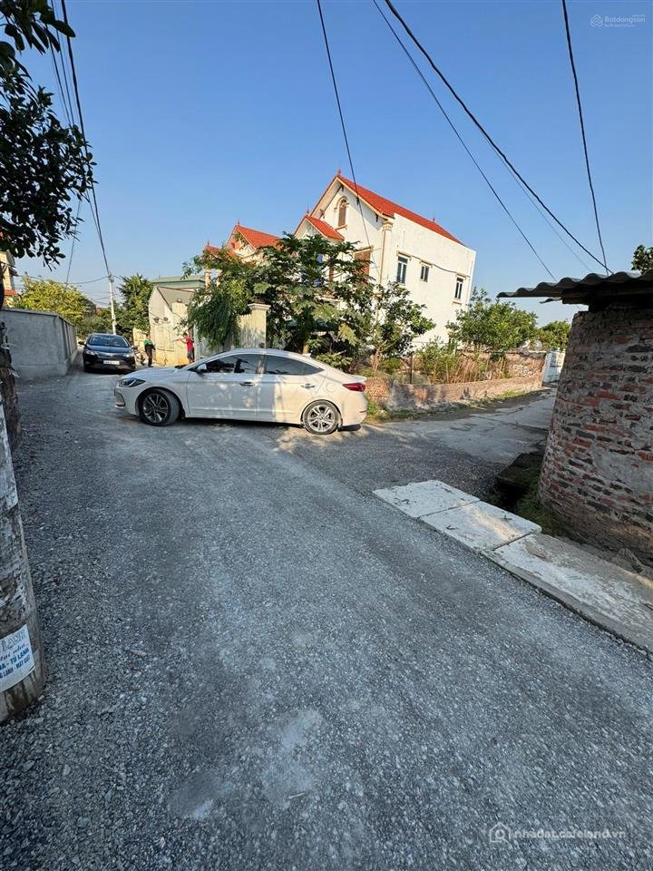 Bán đất thổ cư: Bán lô đất đẹp đồng mái phù ủng ân thi, gần tỷ đường xe tải