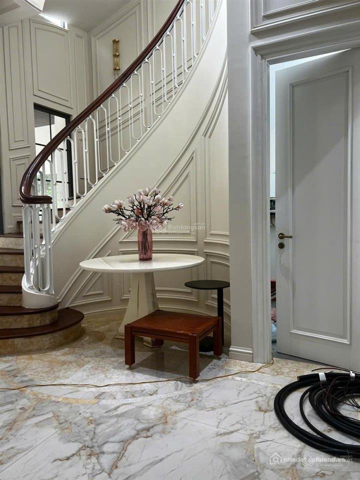 Bán nhà riêng: Bán biệt thự đảo v. vip ecopark grand the island 1000m2 giá 330 t