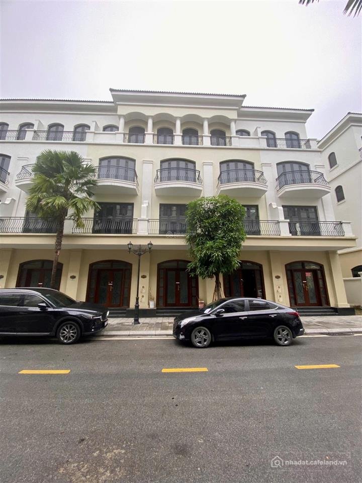 Bán nhà riêng: Rẻ nhất phân khu chà là 64m2 gần công viên