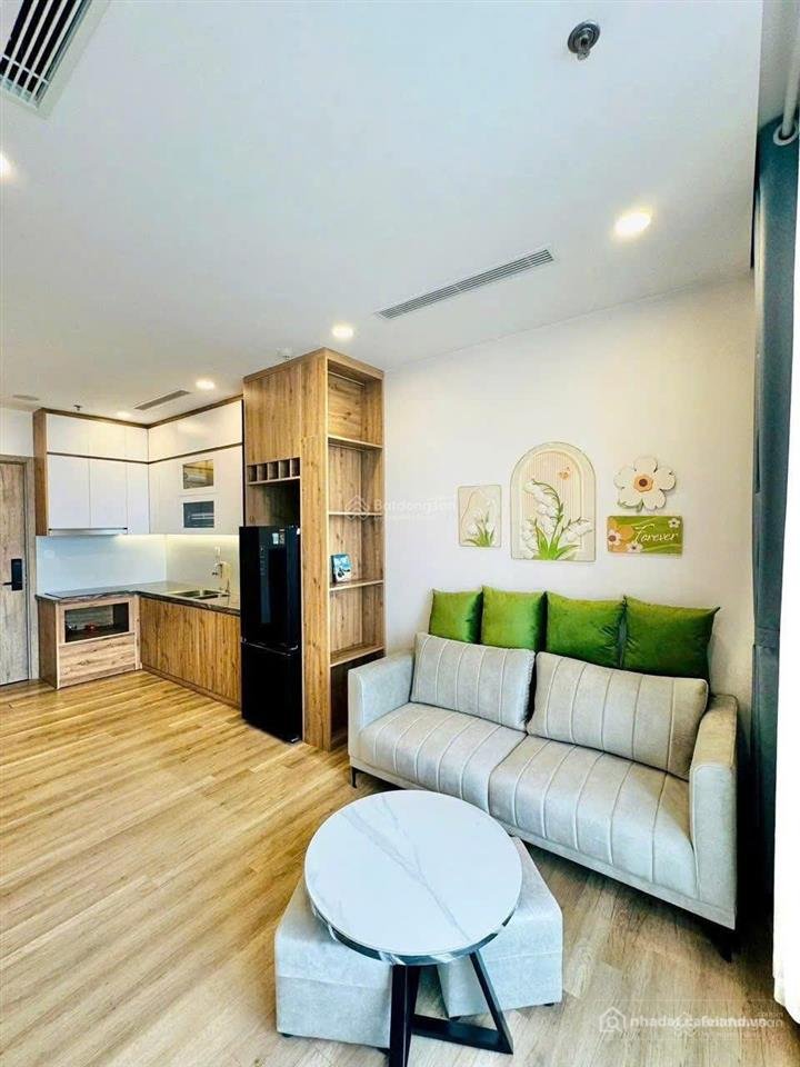 Bán căn hộ chung cư: Bán 2 ngủ 1 vệ sinh chung cư sol forest ecopark đủ đồ , vie