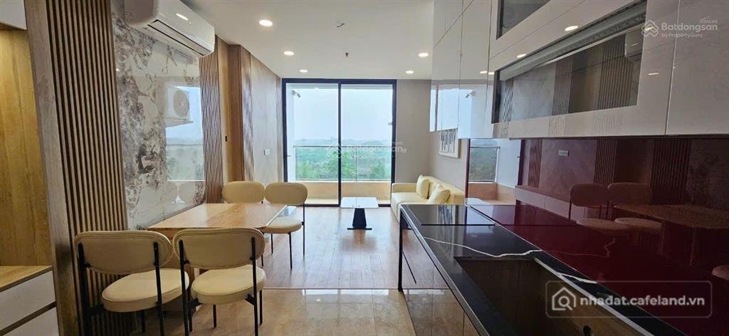 Bán căn hộ chung cư: Chủ nhà cần bán gấp căn hộ chung cư trust city văn giang. g