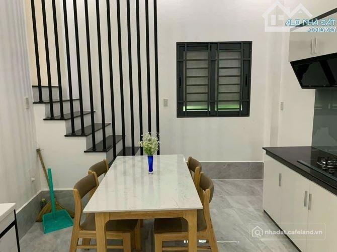 Bán nhà riêng: Bán Nhà 1 Trệt 1 Lầu Full Nội Thất Mặt Tiền Yết Kiêu, Mỹ Bình, Lo