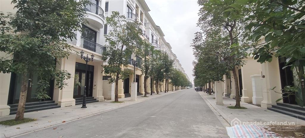 Bán nhà riêng: Shophouse 84m2 phân khu kinh đô ánh sáng vinhomes ocean park 2