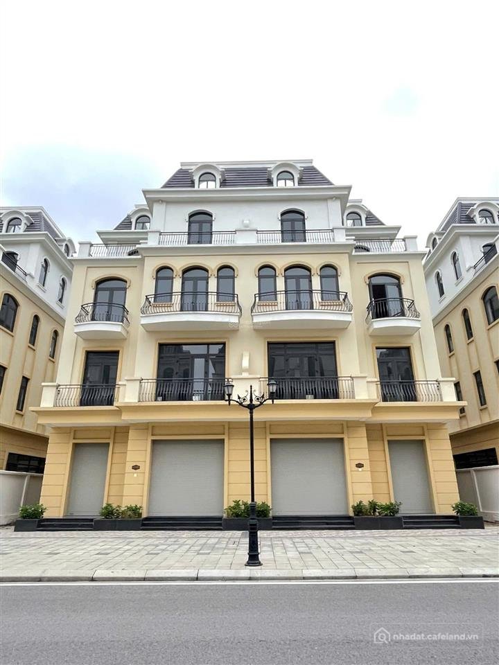 Bán nhà riêng: Bán căn song lập shophouse tại kinh đô, phân khu cao cấp nhất vin