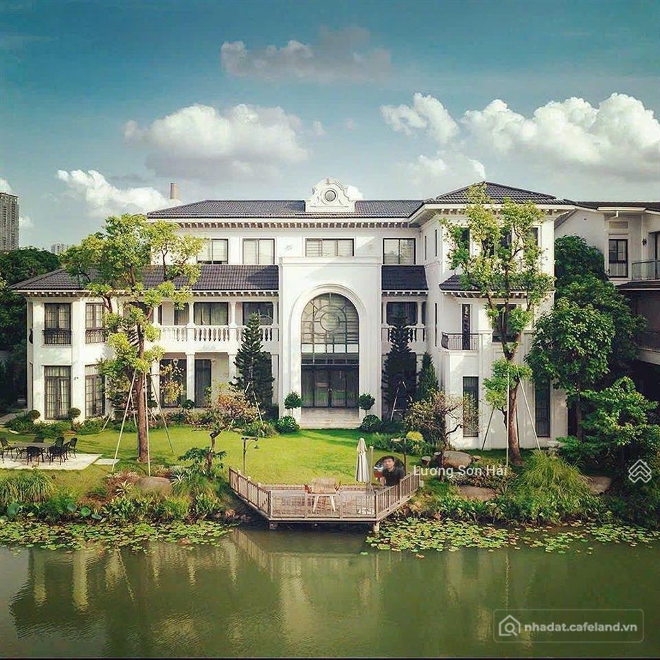 Bán nhà riêng: Bán biệt thự tại ecopark, 340 tỷ, 1020m2, đầy đủ nội thất, hướng 