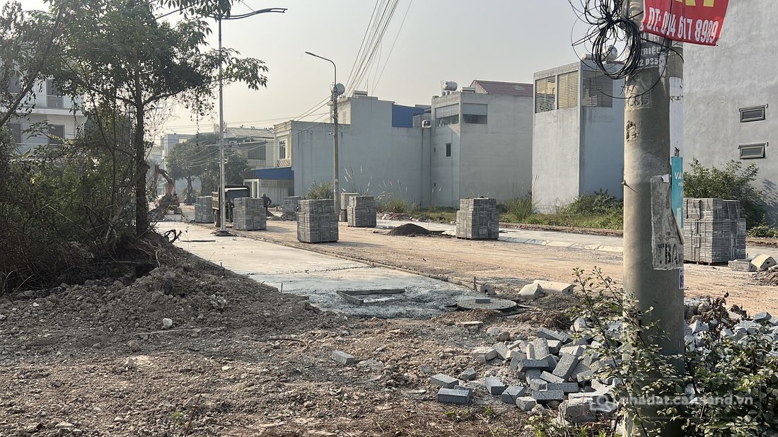 Bán đất thổ cư: Đất đấu giá