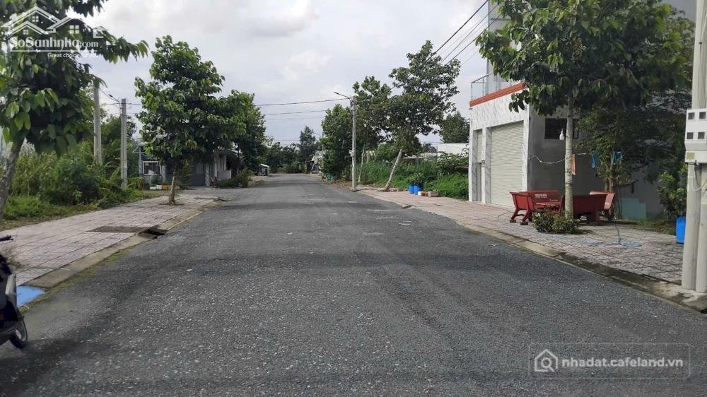 Bán đất thổ cư: Bán Nền đẹp đường Trục Lớn D4 Khu Tái định Cư Phường 9 (nay Là P