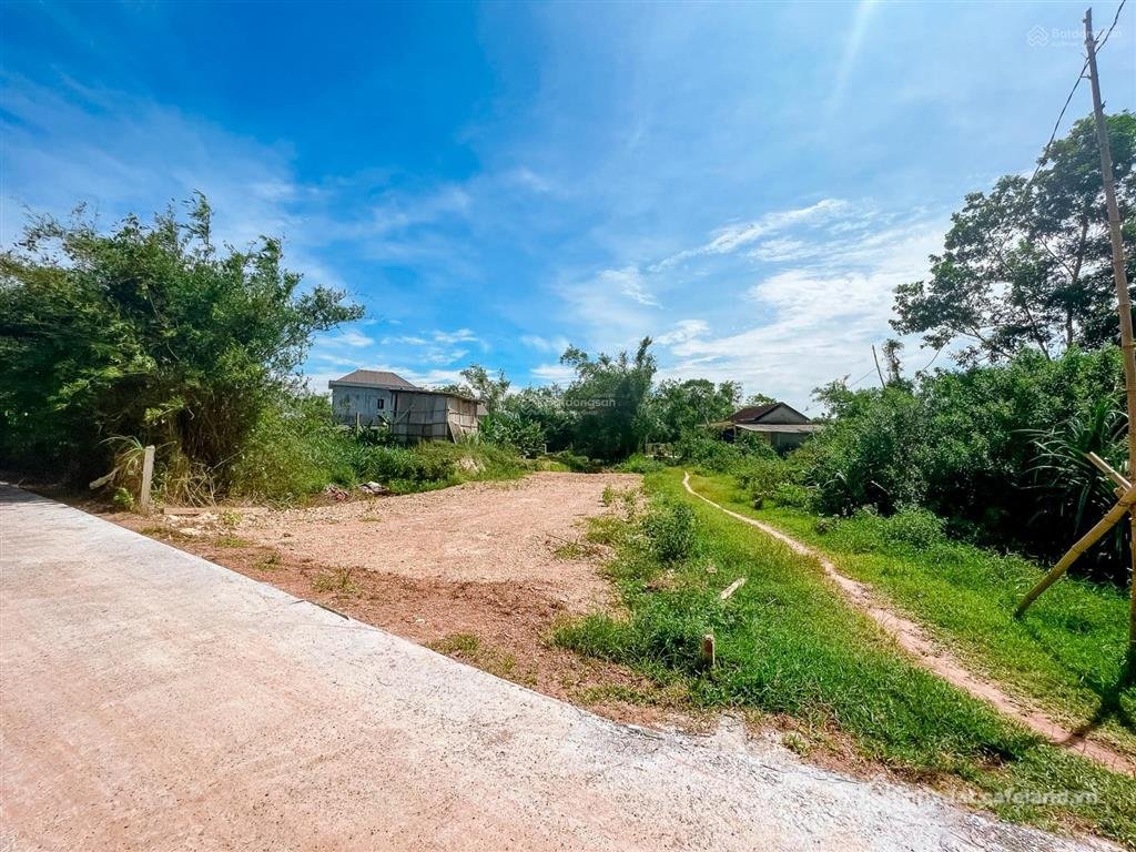Bán đất thổ cư: Bán đất đối diện kcn hải trường, hải lăng, quảng trị, đẹp, nhiều