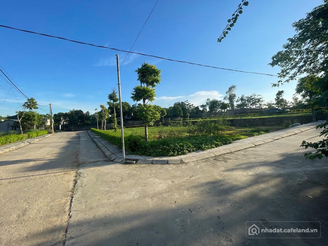 Bán đất thổ cư: Sổ Đẹp _ Giá Tốt - Tâm Điểm Đông Triều Tiềm Năng - Sở Hữu Ngay 