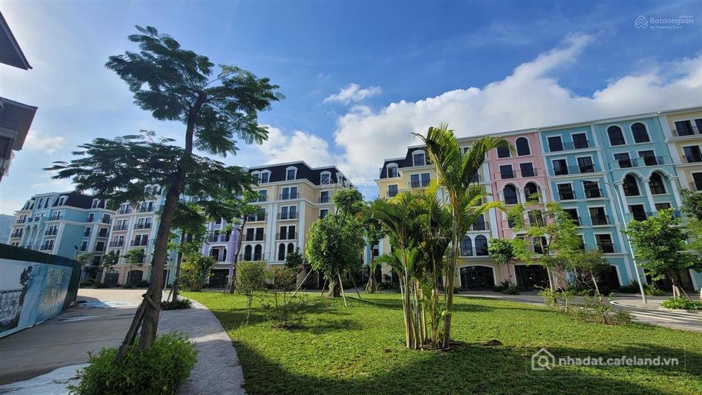 Bán nhà riêng: Cần bán cắt lỗ căn góc dự án aqua city xây 6 tầng thoáng mát giá 