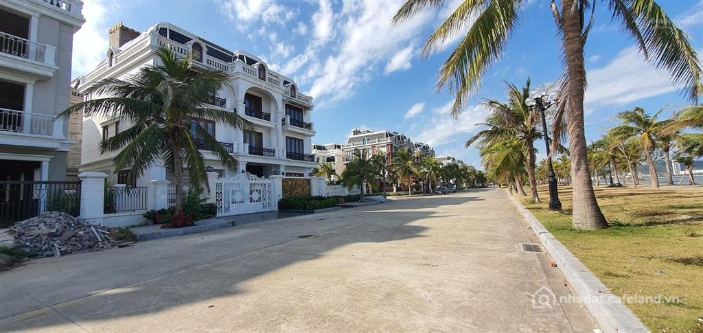 Bán nhà riêng: Quỹ căn shophouse mặt cảng tuần châu marina hạ long giá chỉ từ hơ