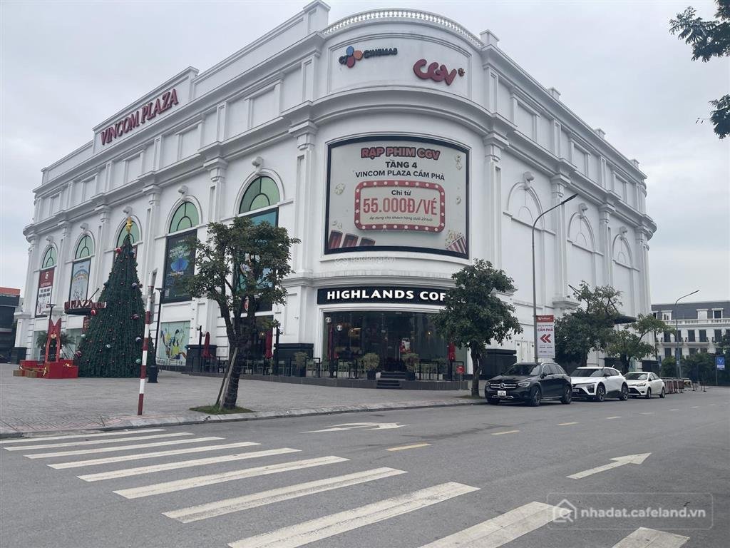 Bán nhà riêng: Cắt lỗ sâu căn shophouse vin cẩm phả 4 tầng, 258m2 sàn chỉ nhỉnh 