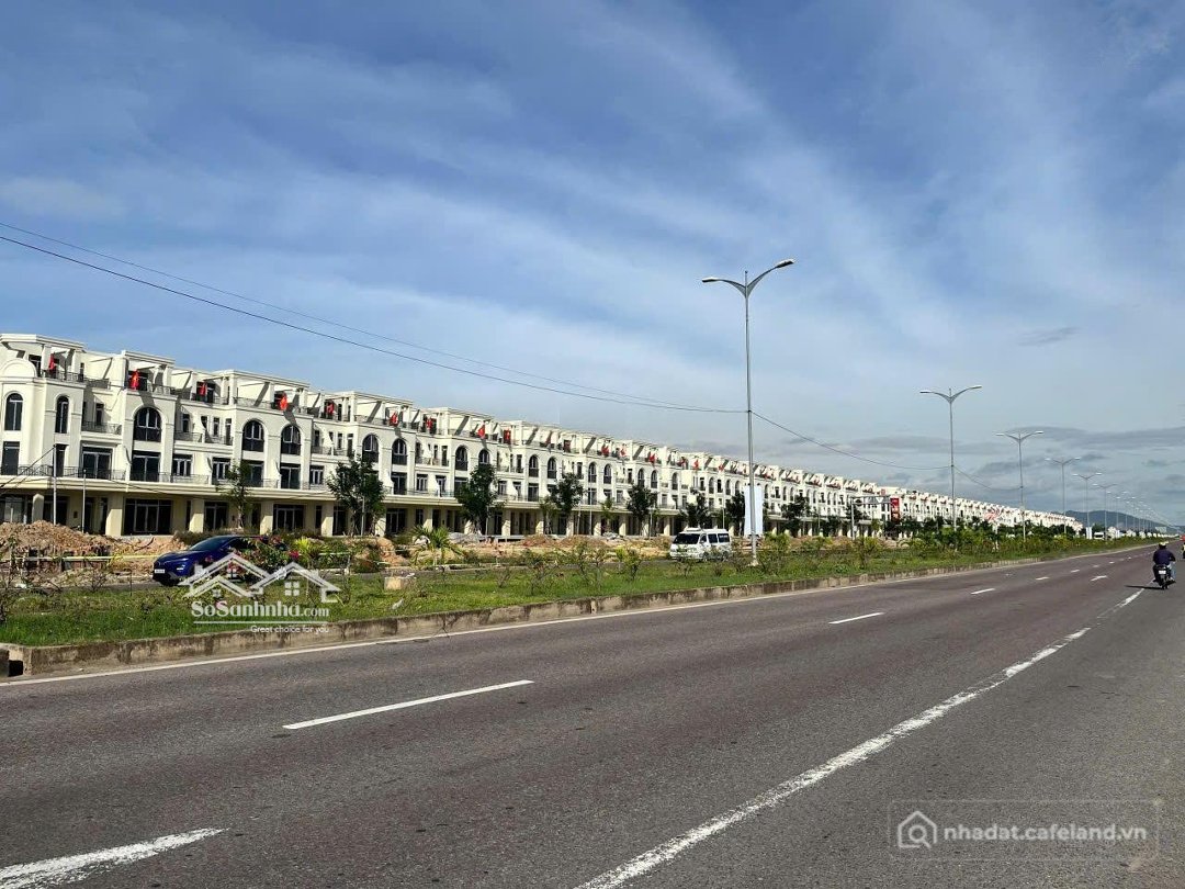 Bán đất thổ cư: Bán đất Nền Dự án Quy Nhơn Iconic 2ty5/nền Thanh Toán Trong 12 T