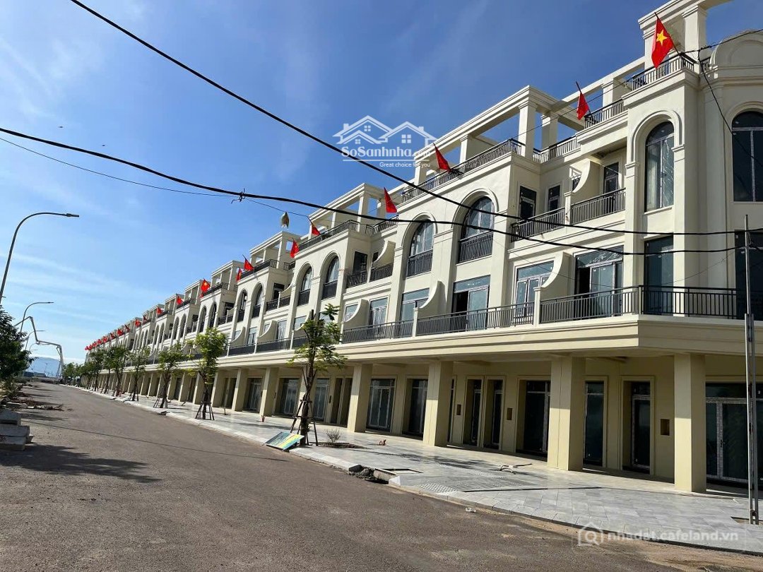 Bán đất thổ cư: đất Nền Quy Nhơn Iconic Giá 2ty4/nển. Thanh Toán 30% Ngân Hàng H