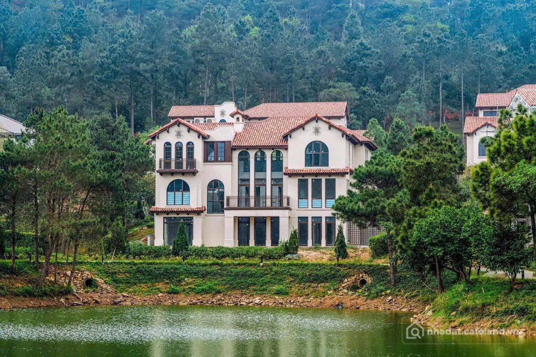 Bán nhà riêng: Quỹ căn ngoại giao từ CĐT loại hình sản phẩm biệt thự, liền kề, s