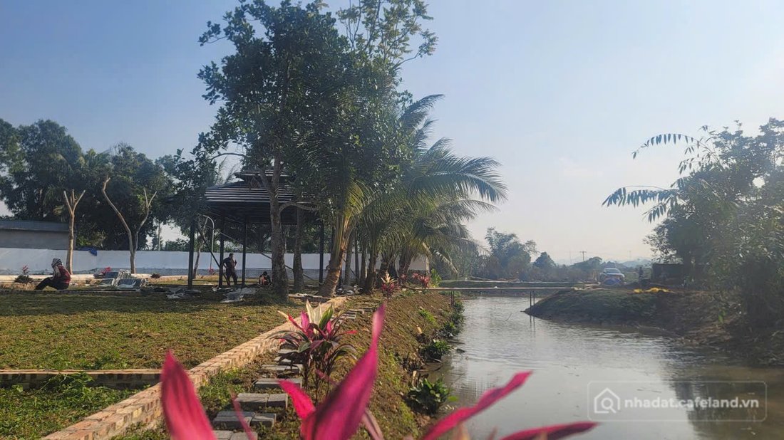 Bán đất thổ cư: 148m² ĐẤT KHU PHỐ CHỢ BÃI XE KIM BÔI HOÀ BÌNH – ĐIỂM RƠI ĐÔ THỊ 