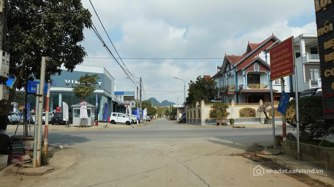 Bán đất thổ cư: [SIÊU PHẨM VÂN SƠN] – 620M² ĐẤT VÀNG – VỊ TRÍ "CẬN LỘ" HIẾM CÓ