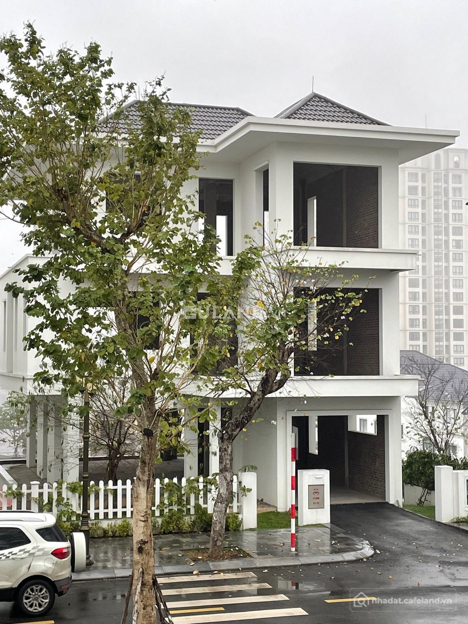 Bán nhà riêng: Cắt lỗBán biệt thự Phoenix Legend đường Hậu Cần,Bãi Cháy,Hạ Lon