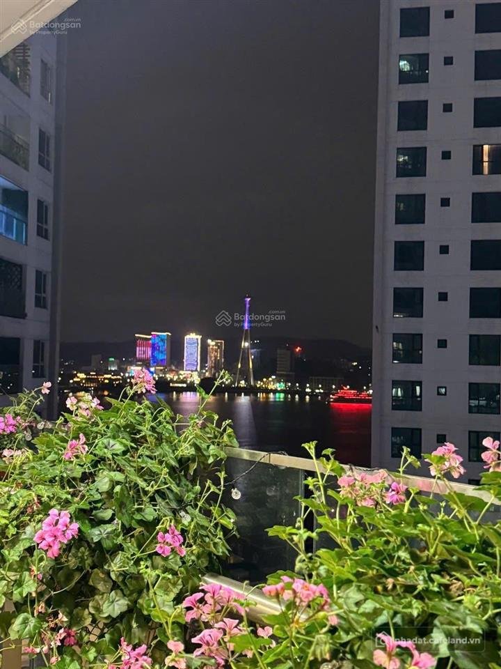 Bán căn hộ chung cư: Chính chủ cần bán gấp 3 ngủ sapphire nội thất đẹp chỉ hơn 4