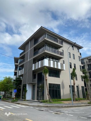 Bán nhà riêng: Biệt thự ngoại giao mặt vịnh Horizon Bay Hạ Long full tiền 10,x t