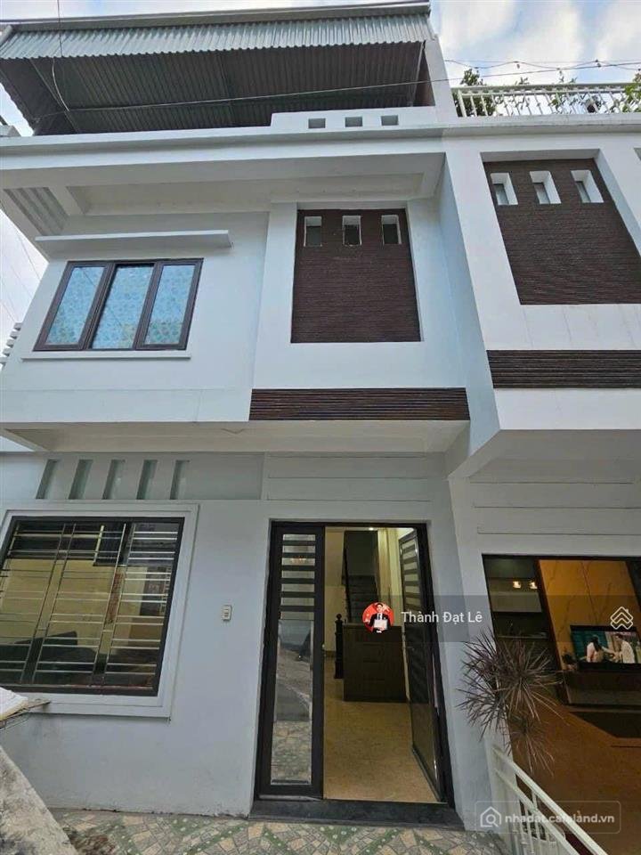 Bán nhà riêng: Chính chủ bán nhà 2 tầng 54m2 ngõ 25 cao xanh, hạ long. gần ô tô 