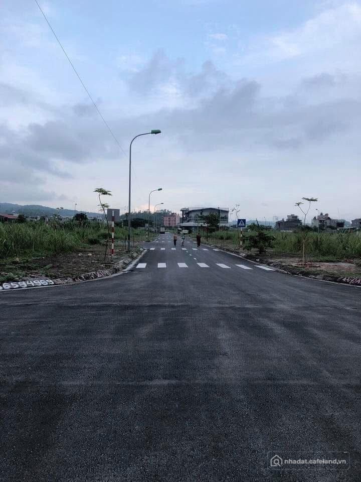 Bán đất thổ cư: Bán lô đất biệt thự cao xanh hà khánh B