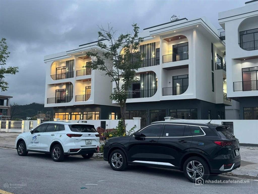 Bán nhà riêng: Shophouse đường 58m cực hấp dẫn giá rẻ như căn chung cư hn nhỉnh 