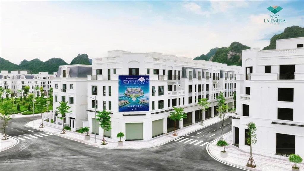 Bán nhà riêng: Bán gấp nhà 4 tầng biệt thự liền kề diện tích 96m2 dự án la emera