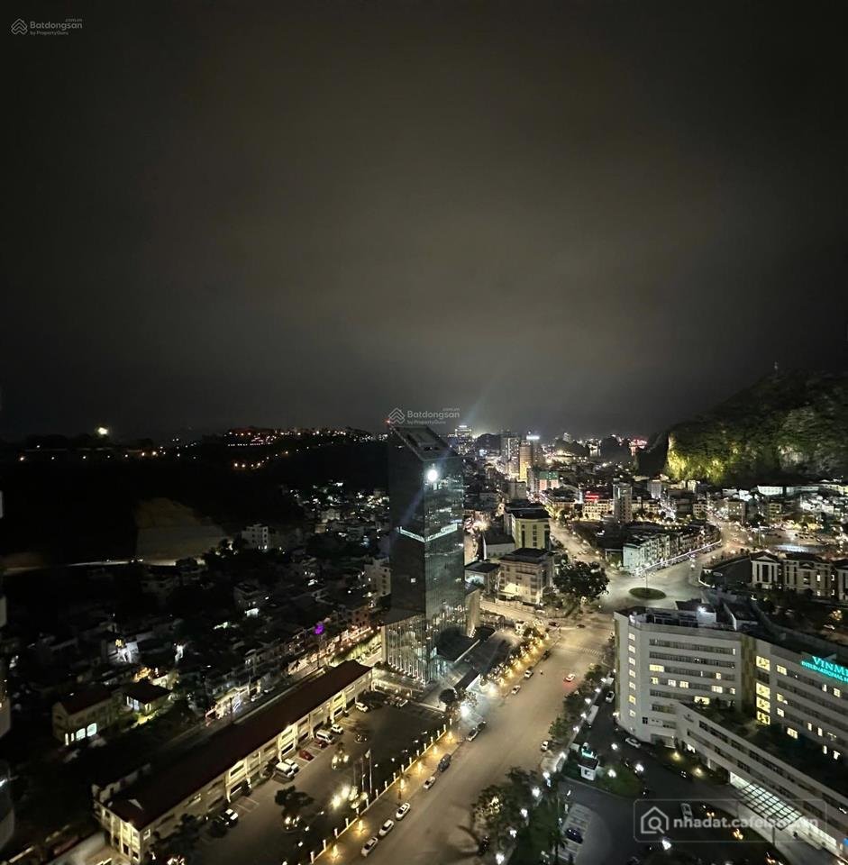 Bán căn hộ chung cư: Sẵn dòng tiền 700k/ ngày căn hộ hướng đông nam, diện tích r