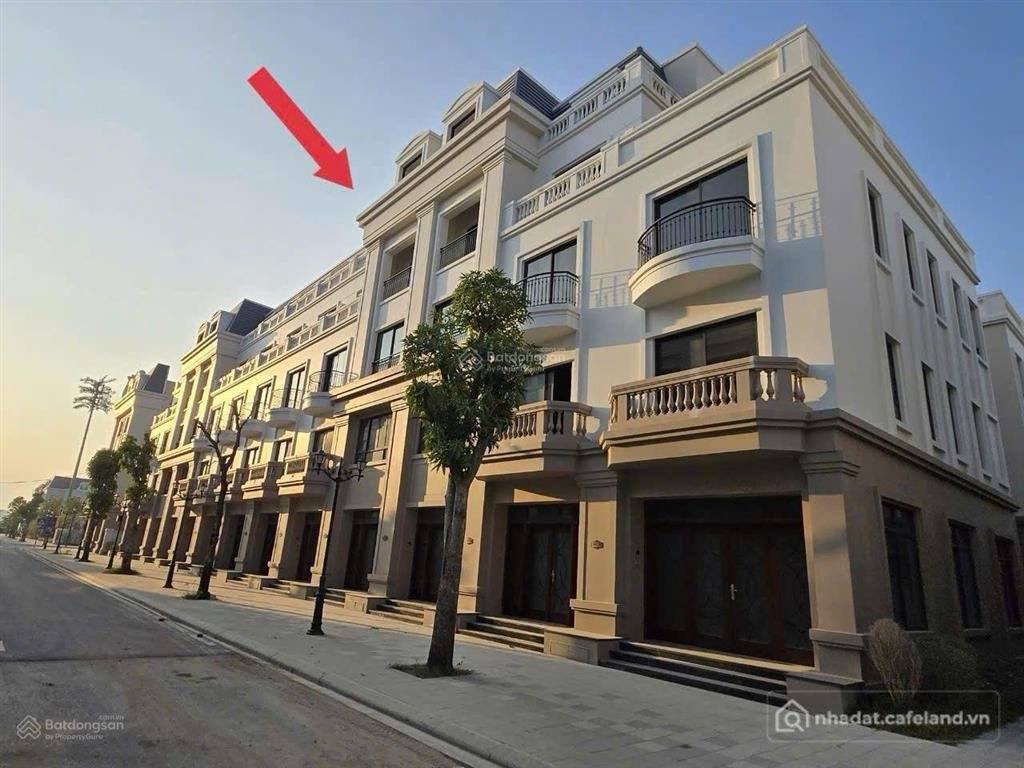 Bán nhà riêng: Bán gấp căn 75m2 dãy tc3 phố đi bộ vinhomes móng cái 5 tỷ dòng ti