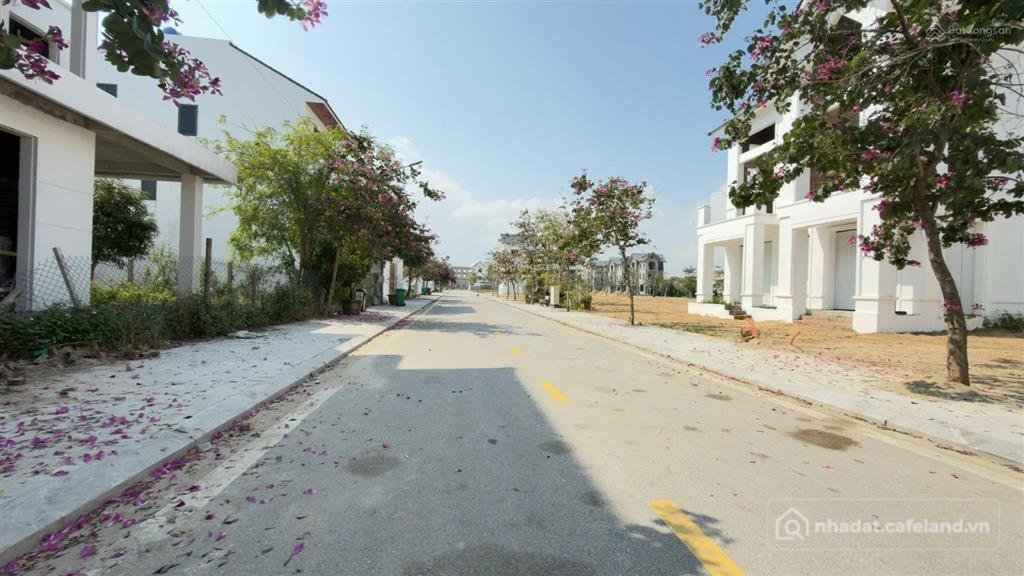 Bán nhà riêng: Bán biệt thự cửa lò beach villa, 16 tỷ, 294m2, 5pn, 3wc, hàng hiế